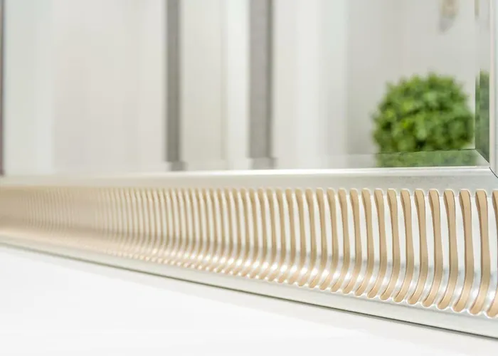 Always Easy I Bermingham