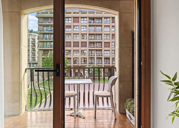 Always Easy I Bermingham Сан-Себастьян