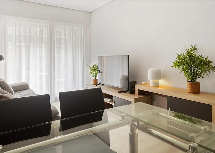 Always Easy I Bermingham * San Sebastian